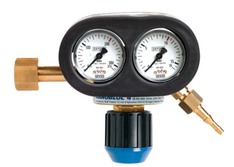 Manobloc pressure regulator