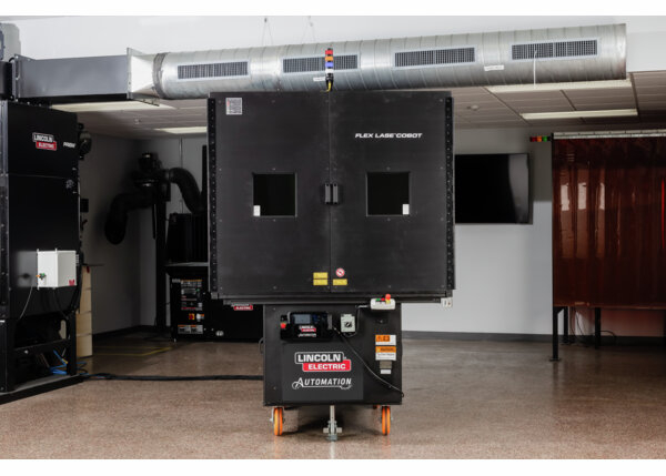 AD2516-2 Flex Lase Cobot Cart Front Hero Closed